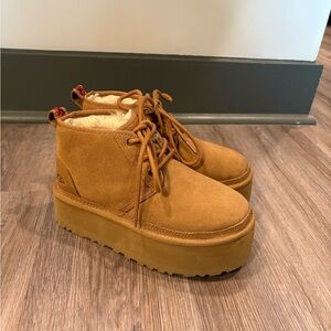 UGG Heritage Platform Chestnut